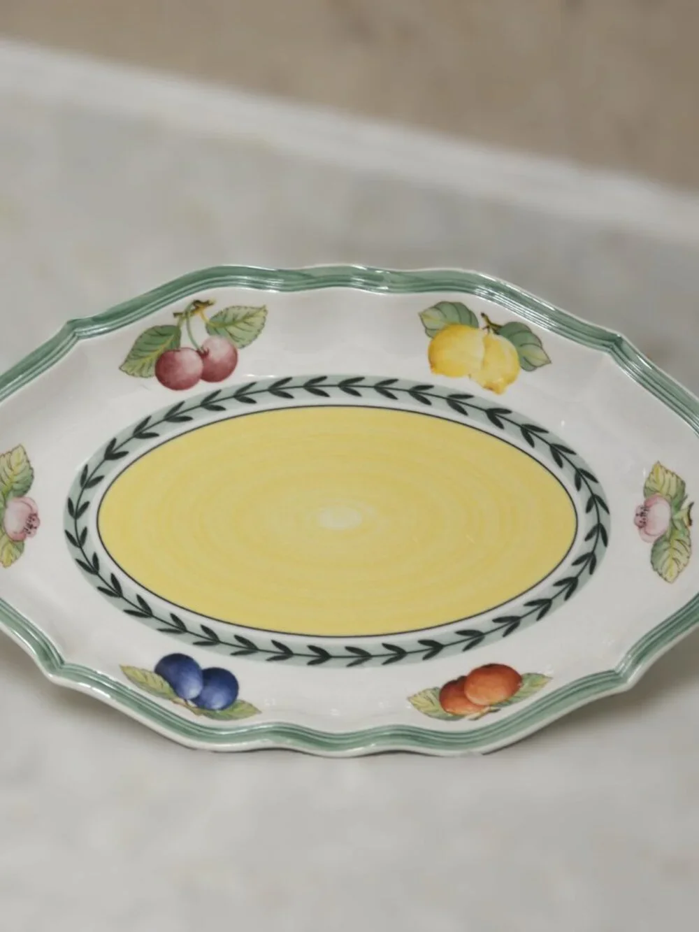 Villeroy & Boch French Garden Fleurence Pickle and Relish Dish